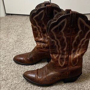 Ariat Heritage Brown Leather Embroidered Western Cowboy Boots Women’s Size 8